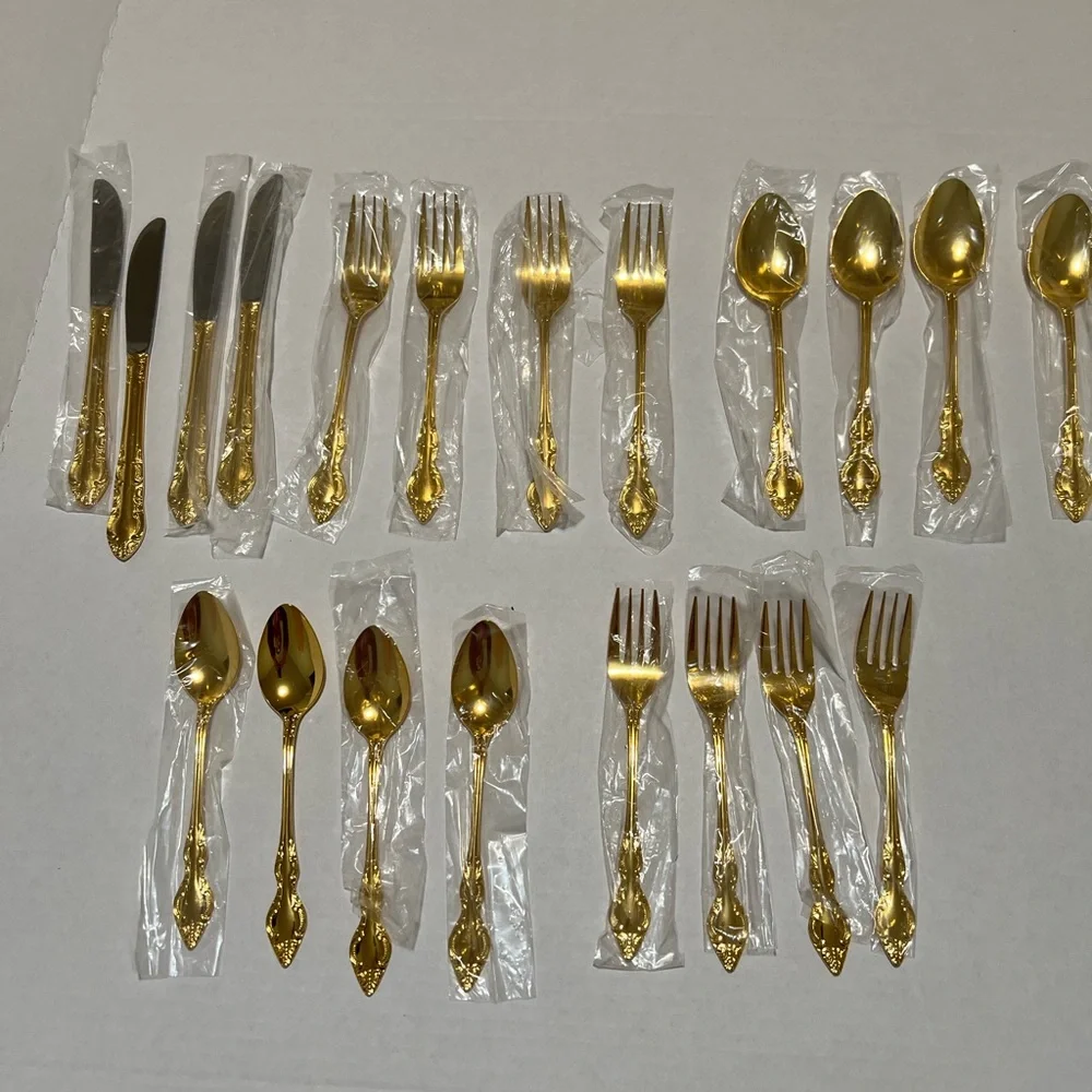 Kenwood Oneida 1984 Golden Natchez 20pc Service For 4 Flatware New